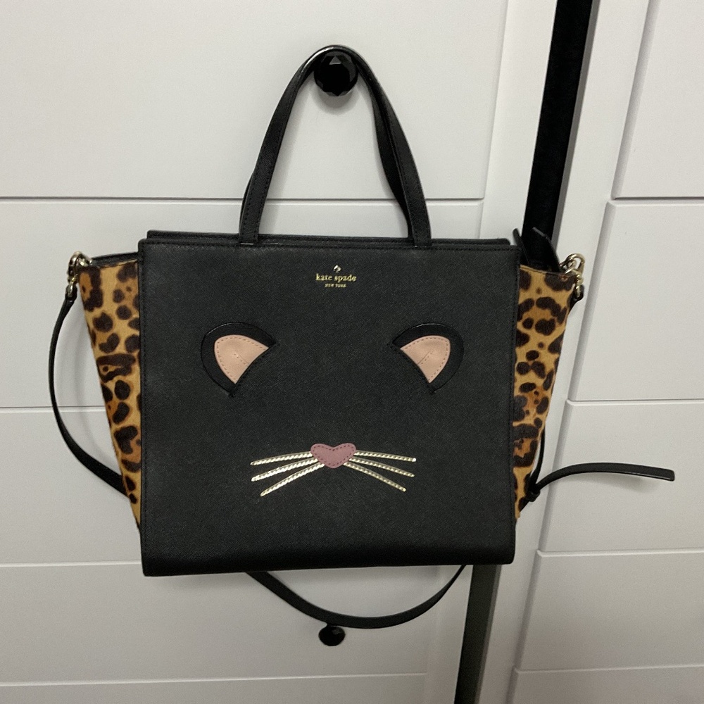 KATE SPADE Hayden Run Wild Leopard Cat Tote  ( USED)